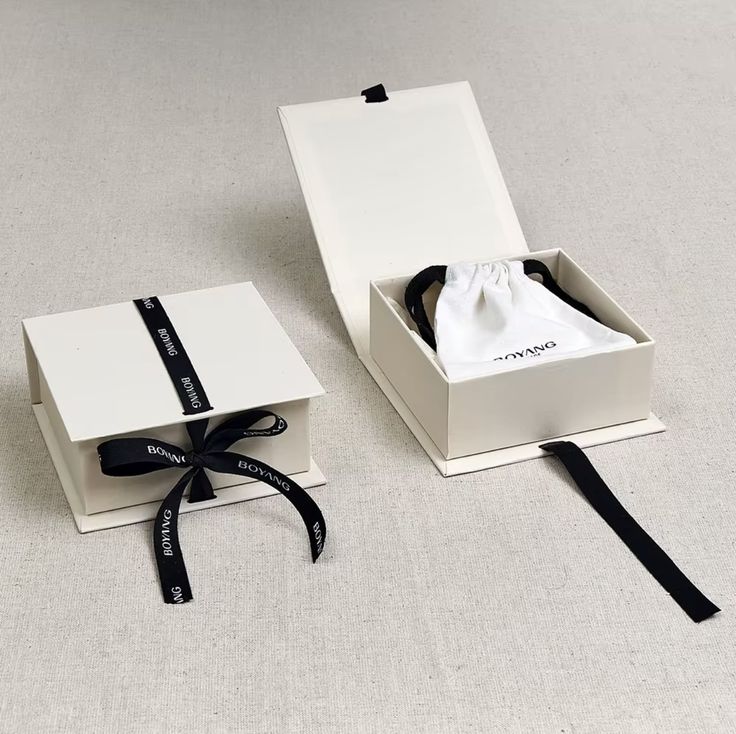 Gift Box And Packaging