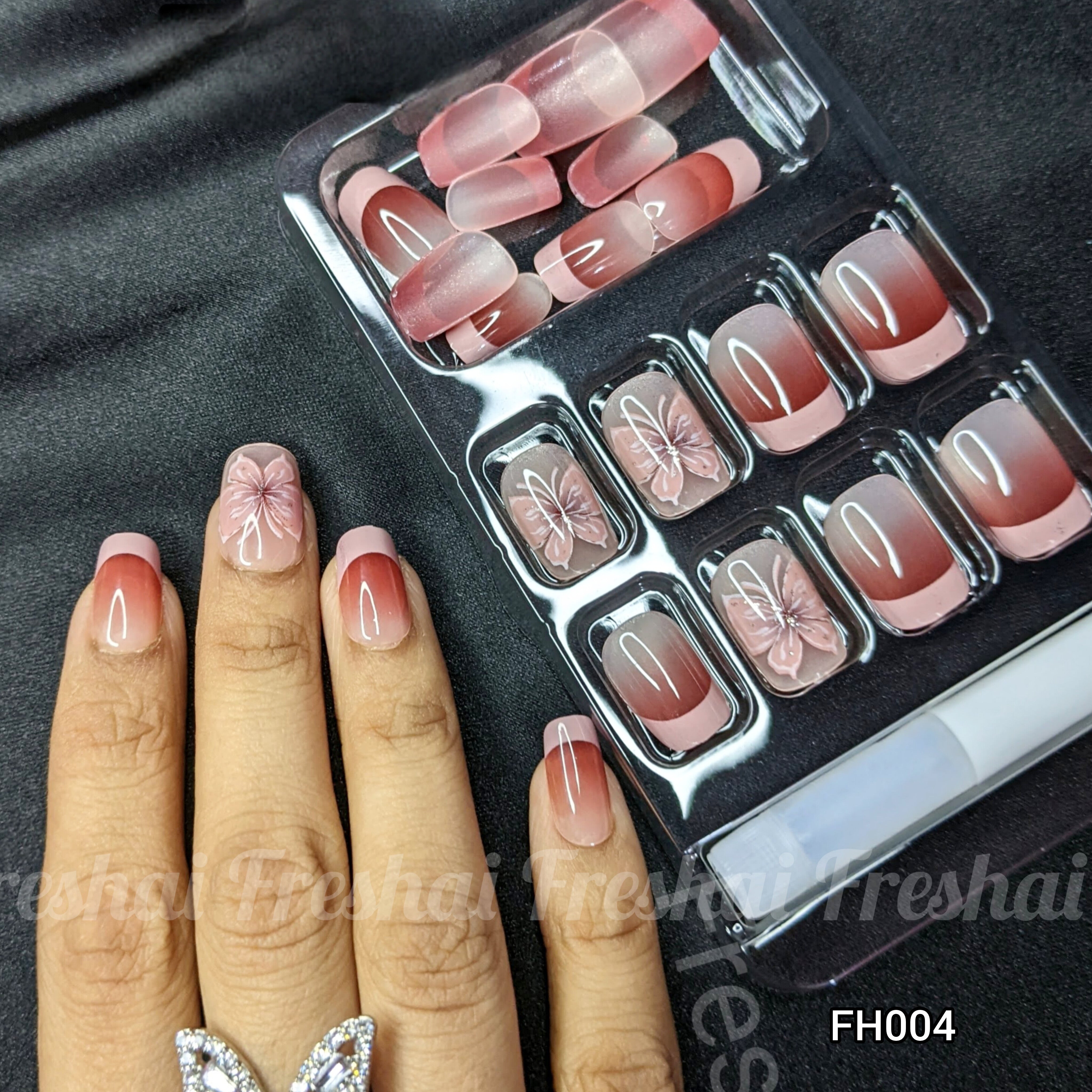Butterfly French Press On Nails