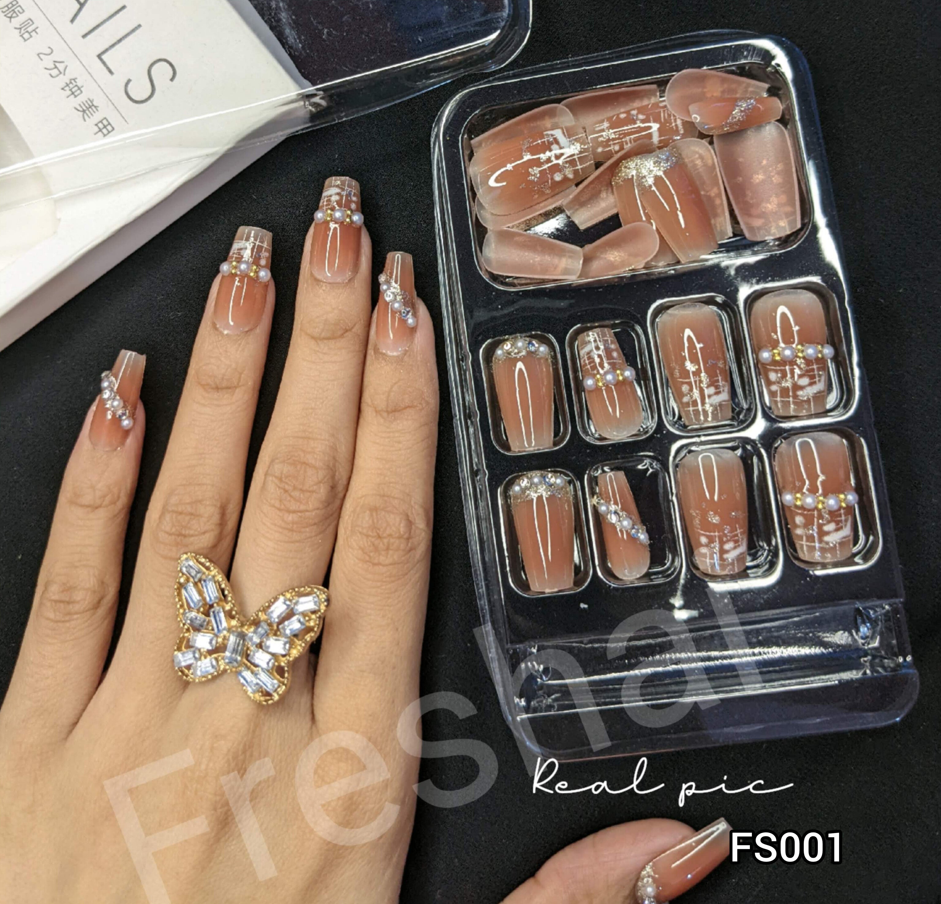 Pearl Grid Press On Nails