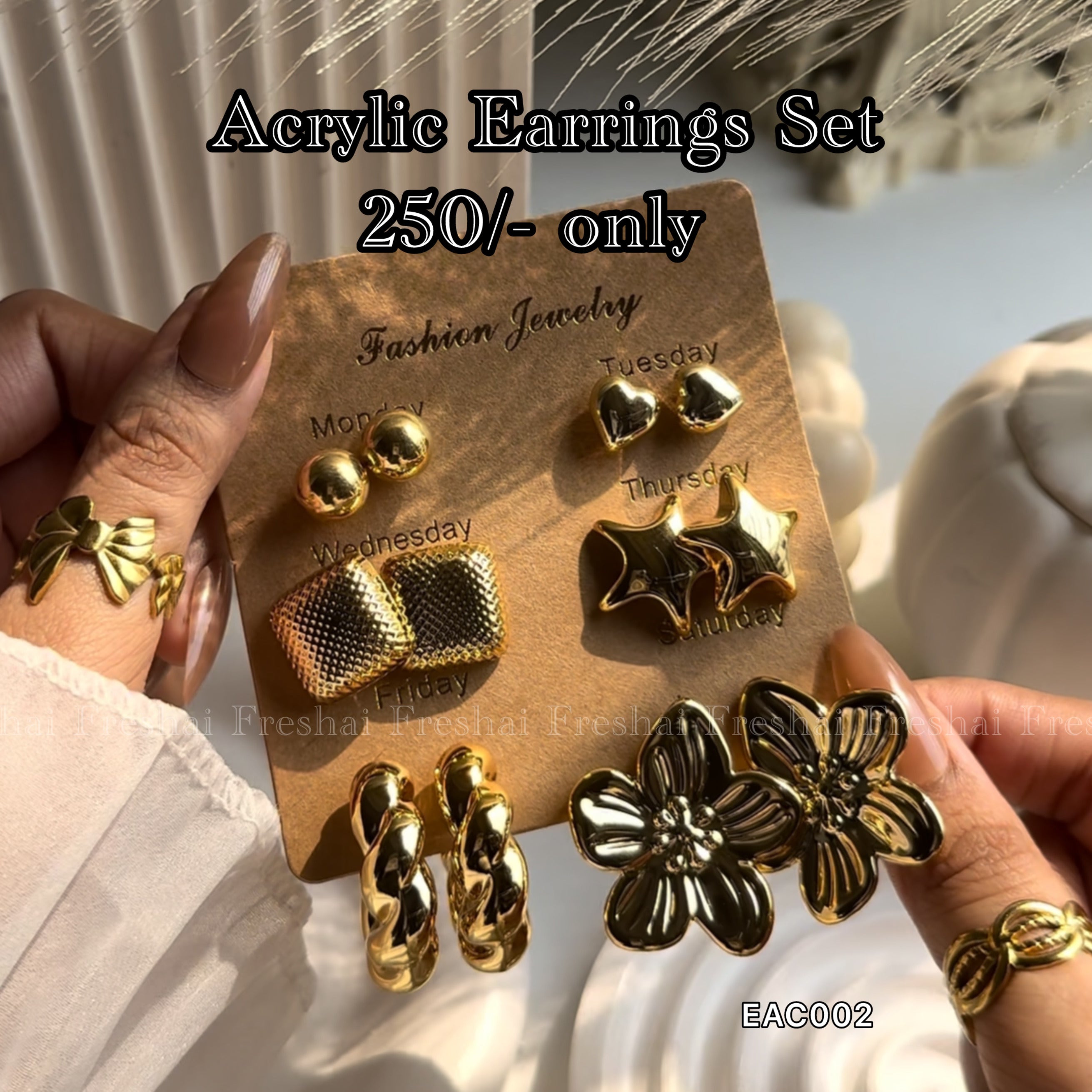 Gold Flowery Earrings Set