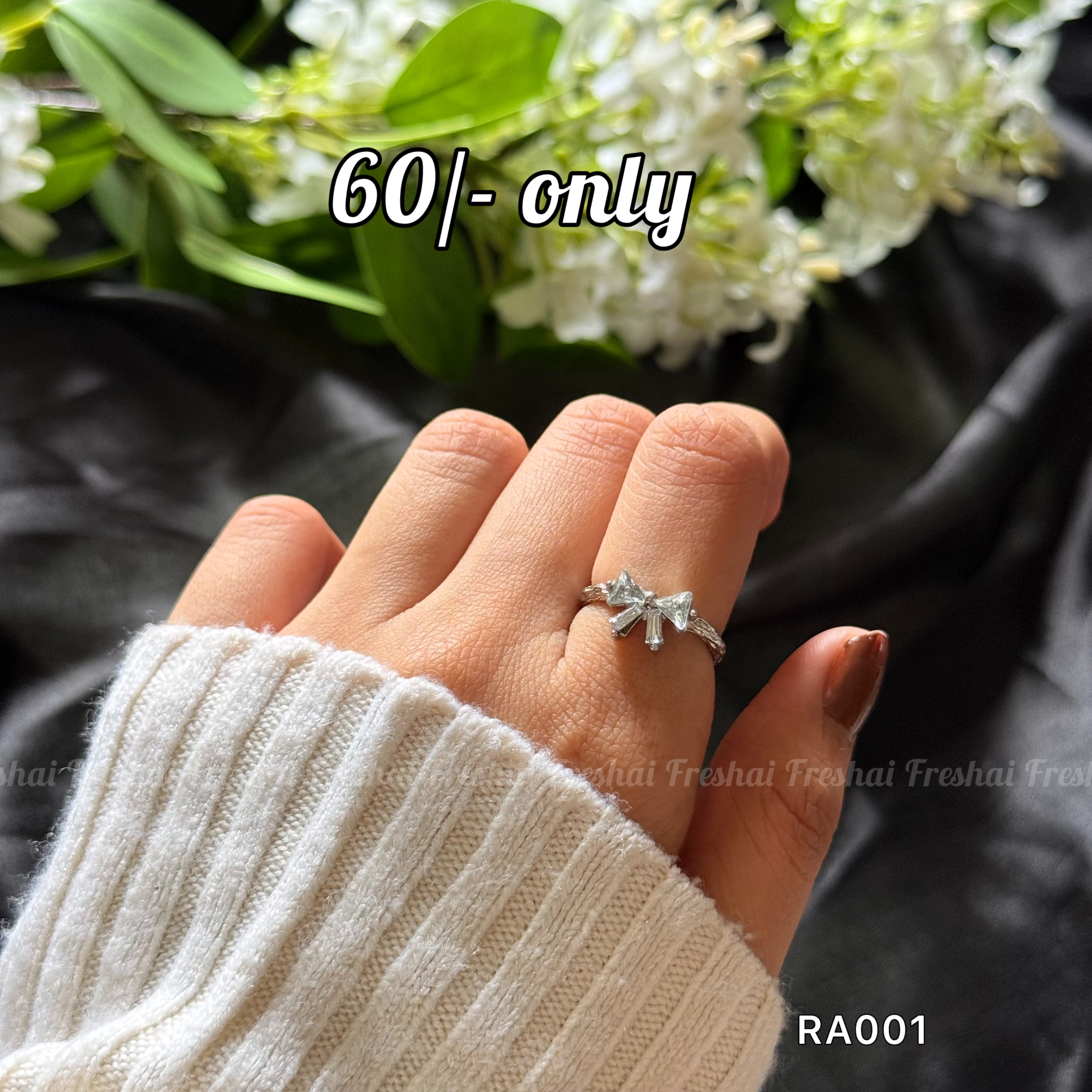 Minimal Crystal Bow Ring