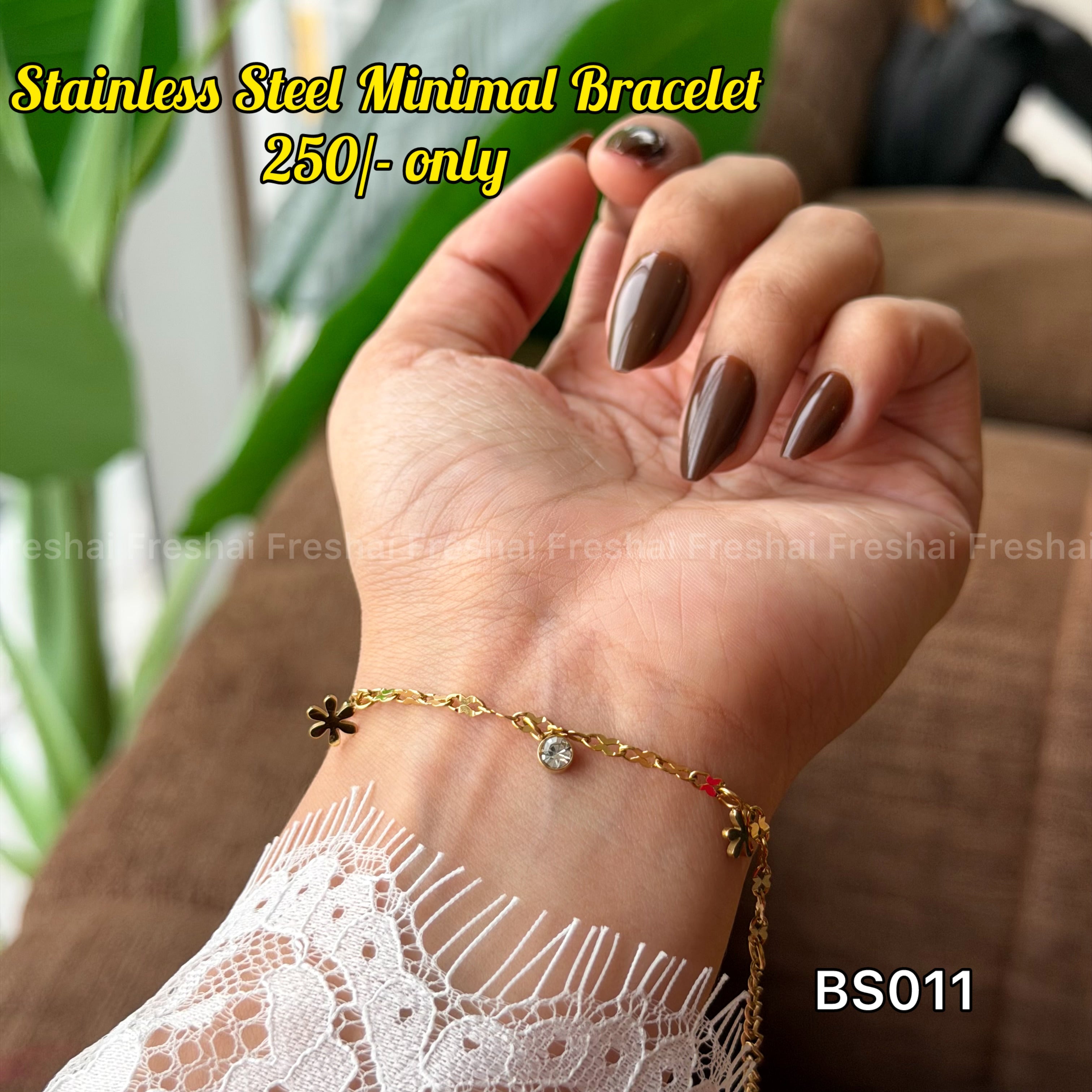 Minimal Daisy Charm Stainless Steel Bracelet