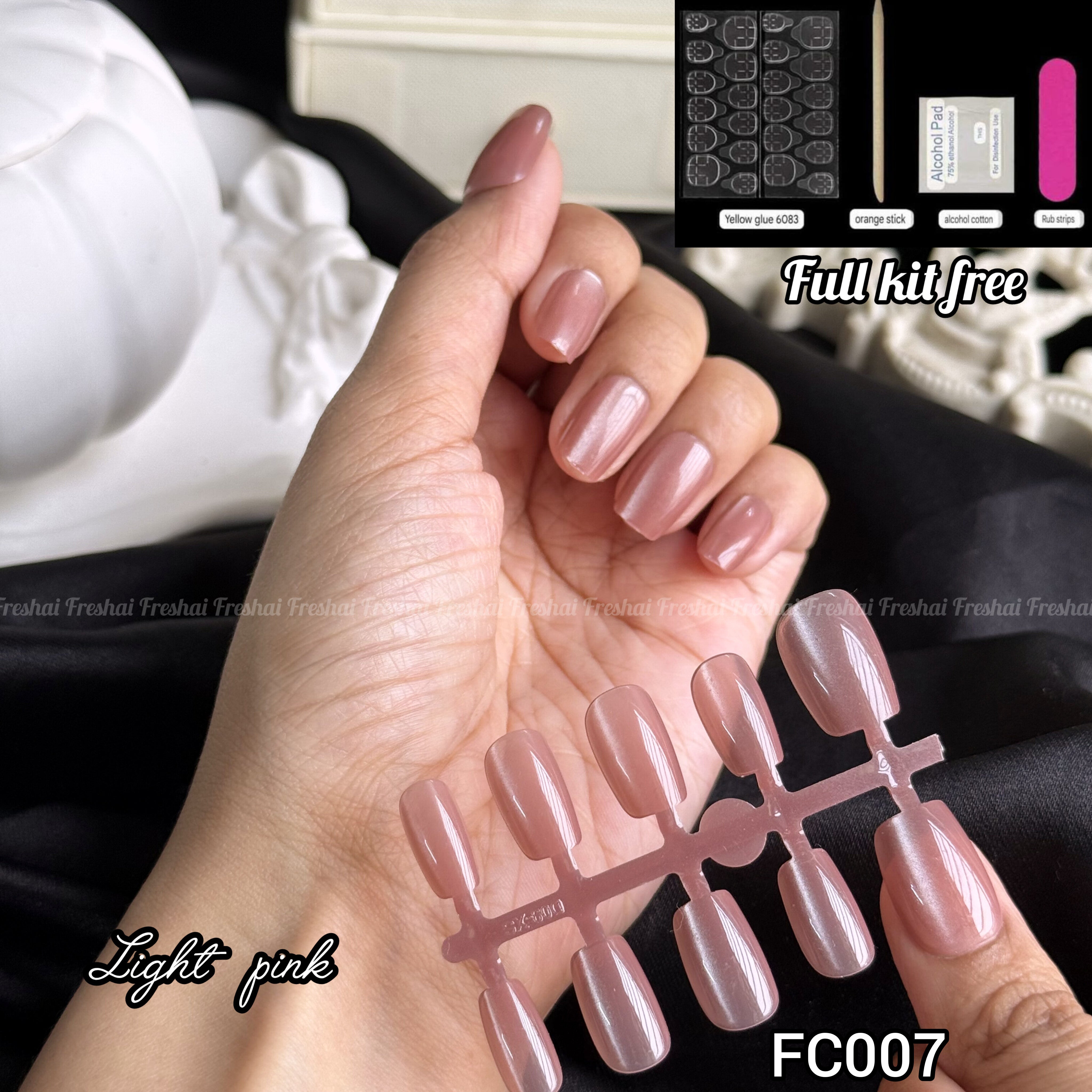Light Pink Cat Eye Nails