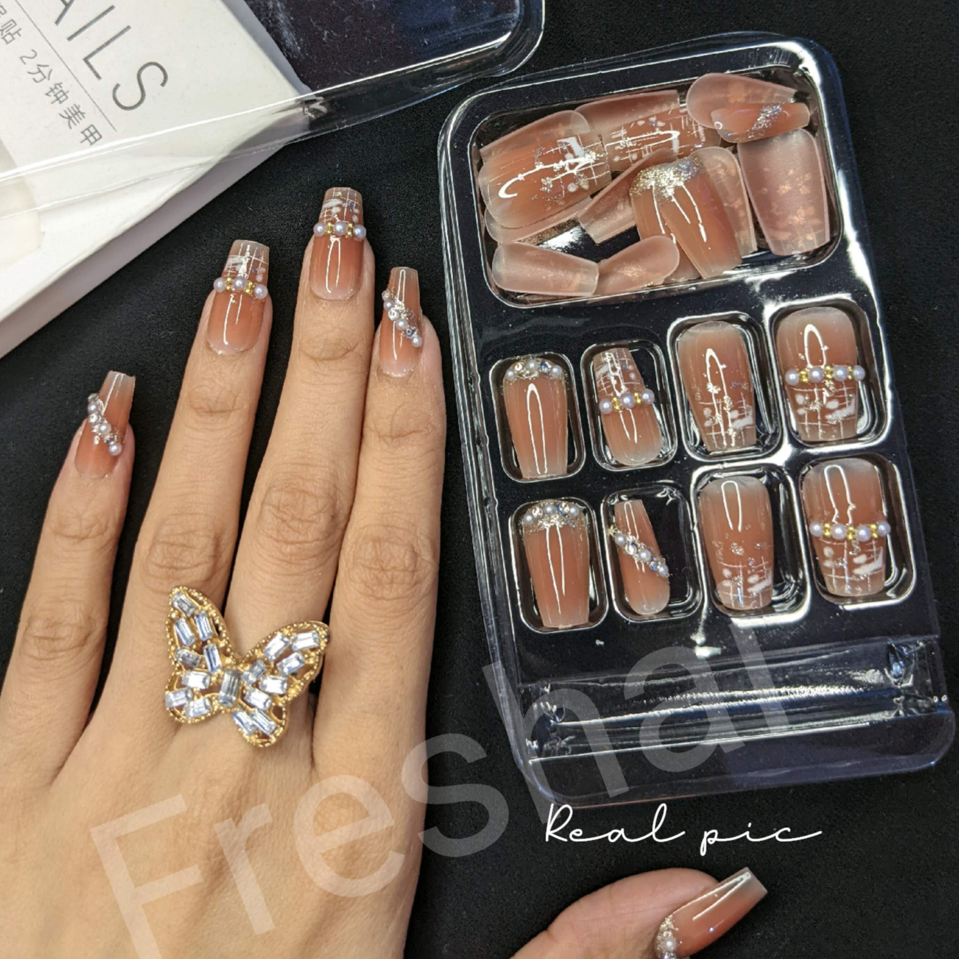 Nude Pearl Grid Press On Nails Full Set