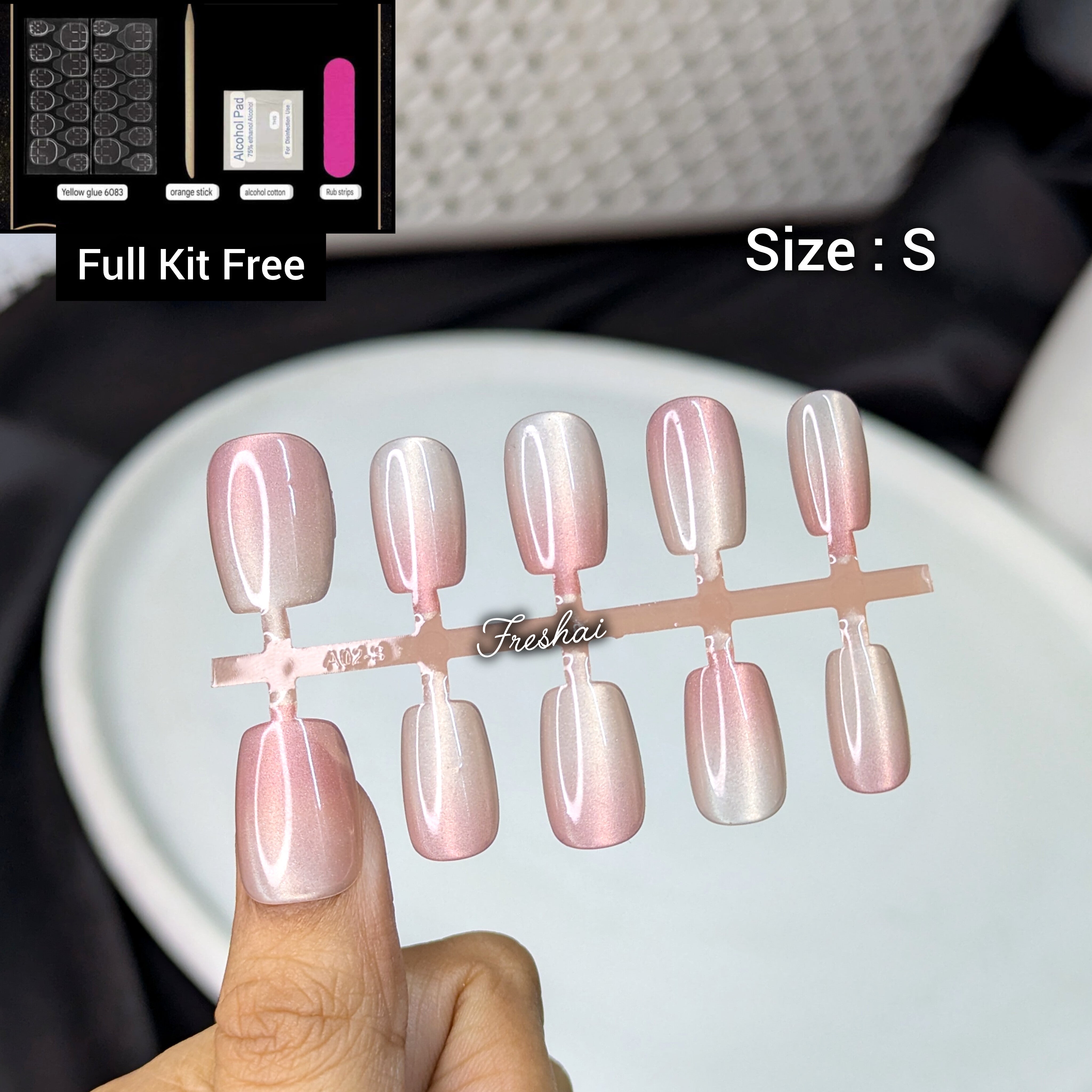 Pink Shade Cat Eye Nails