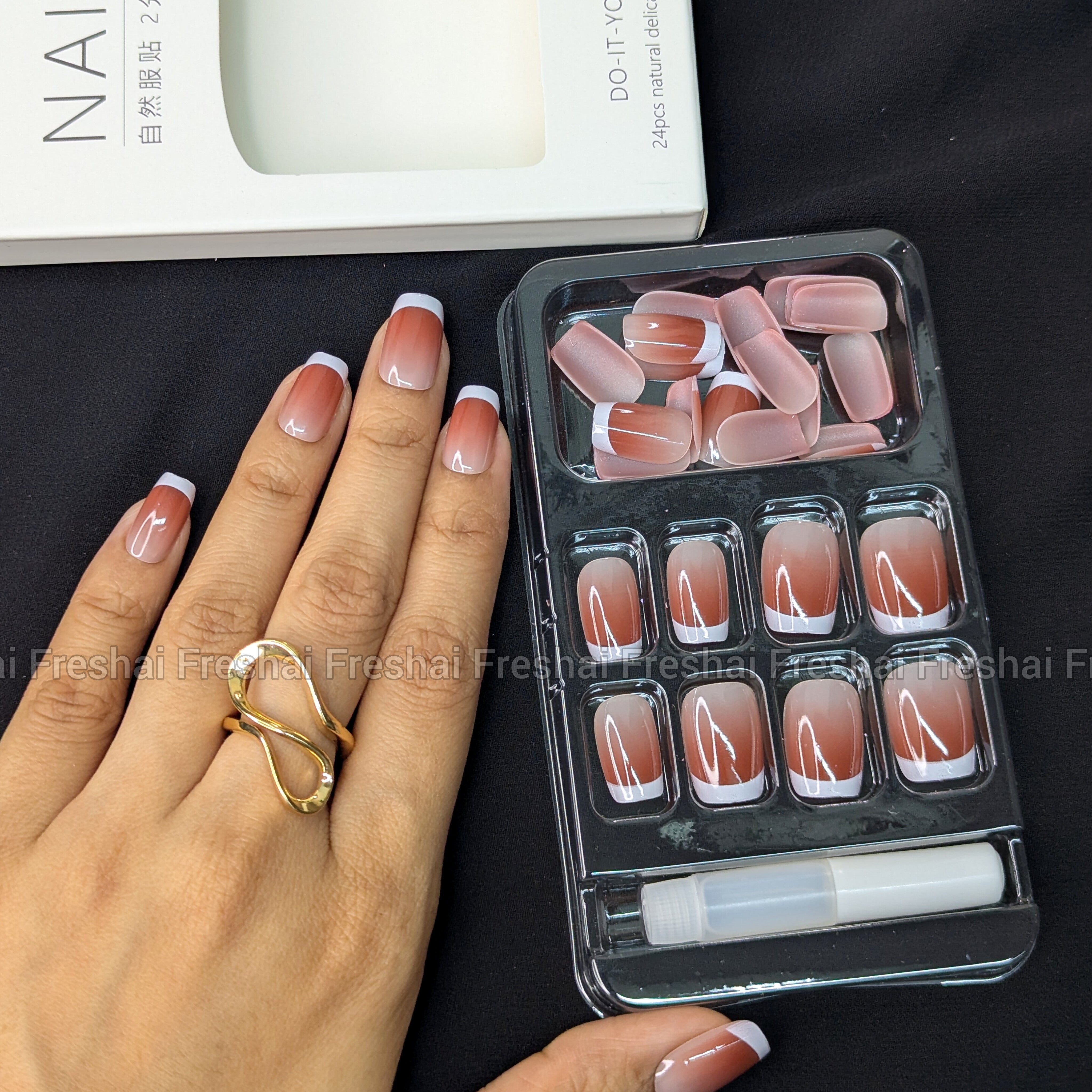 New French Nail Set