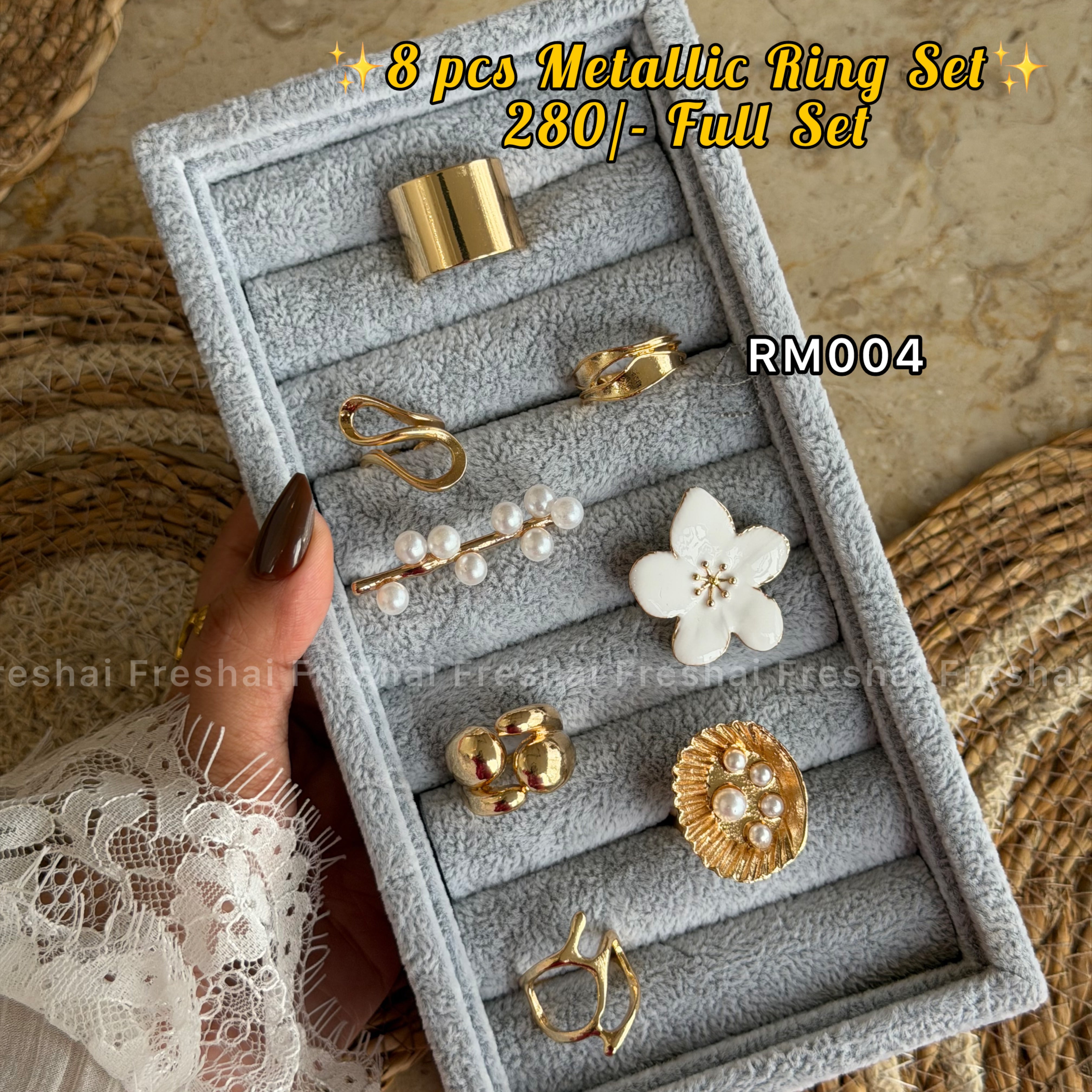 White Floral & Pearl Gold Metallic Ring Set  (08 pcs)  (Without Box)