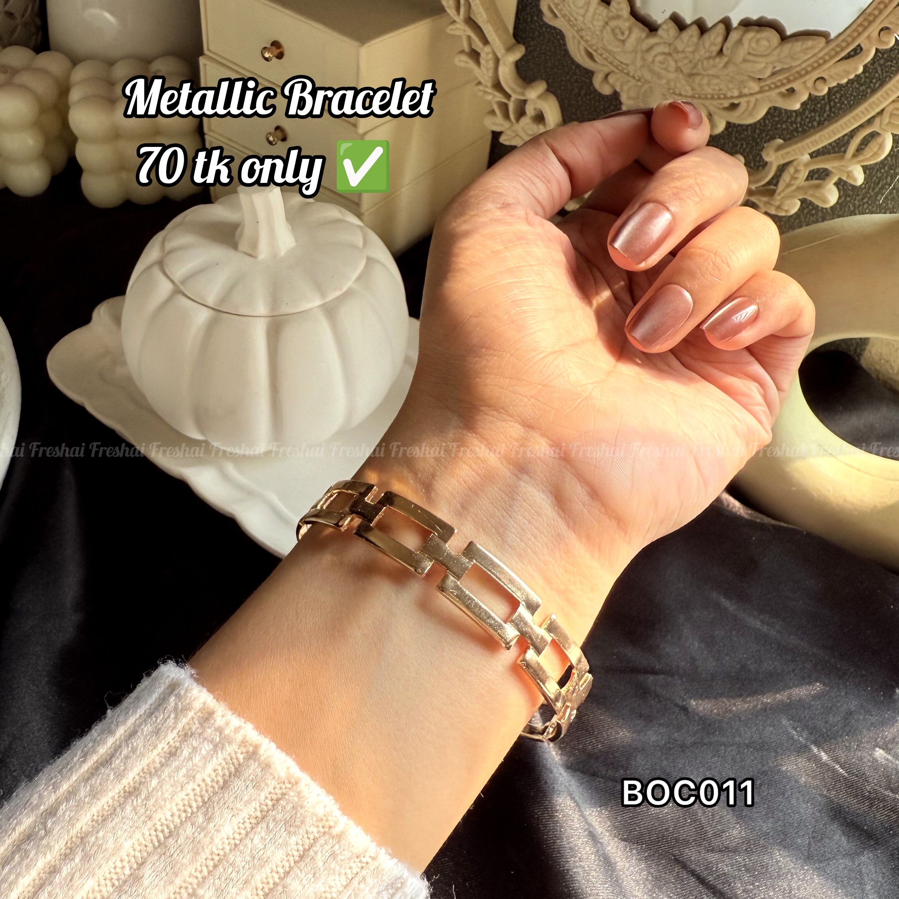 Chain Link Metallic Bracelet
