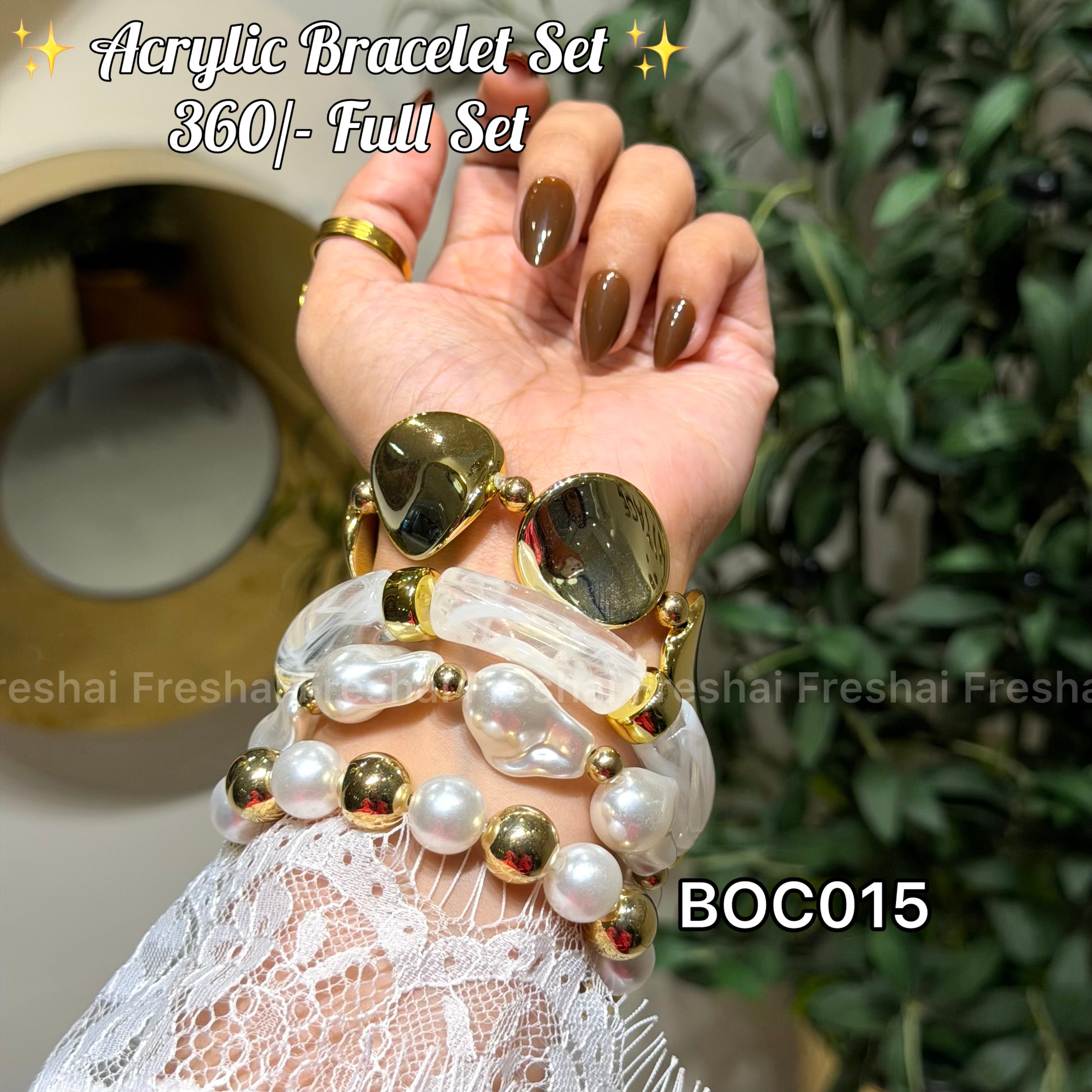 Acrylic Pearl & Gold Acrylic Bracelet Set