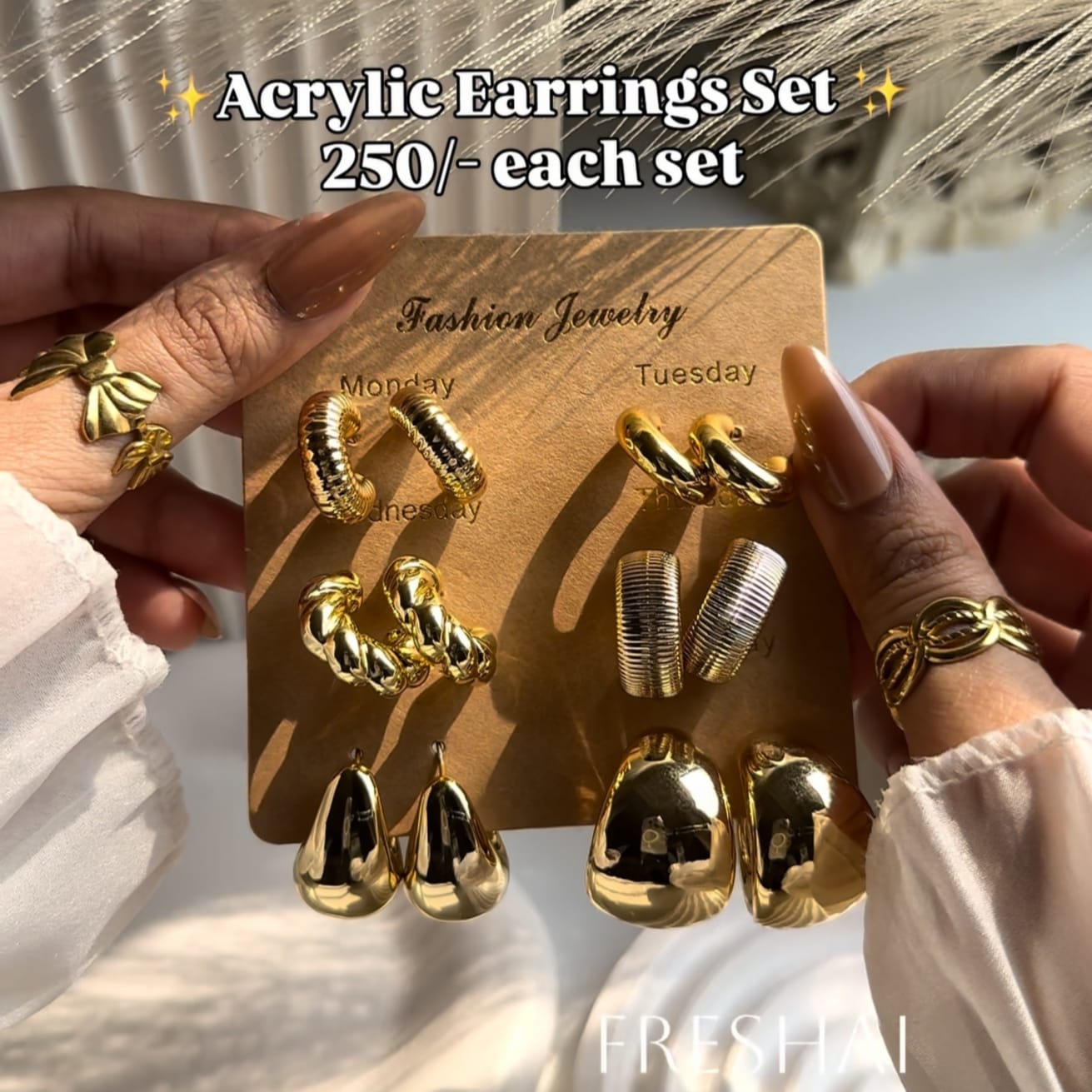 Gold Hoop Earrings Set