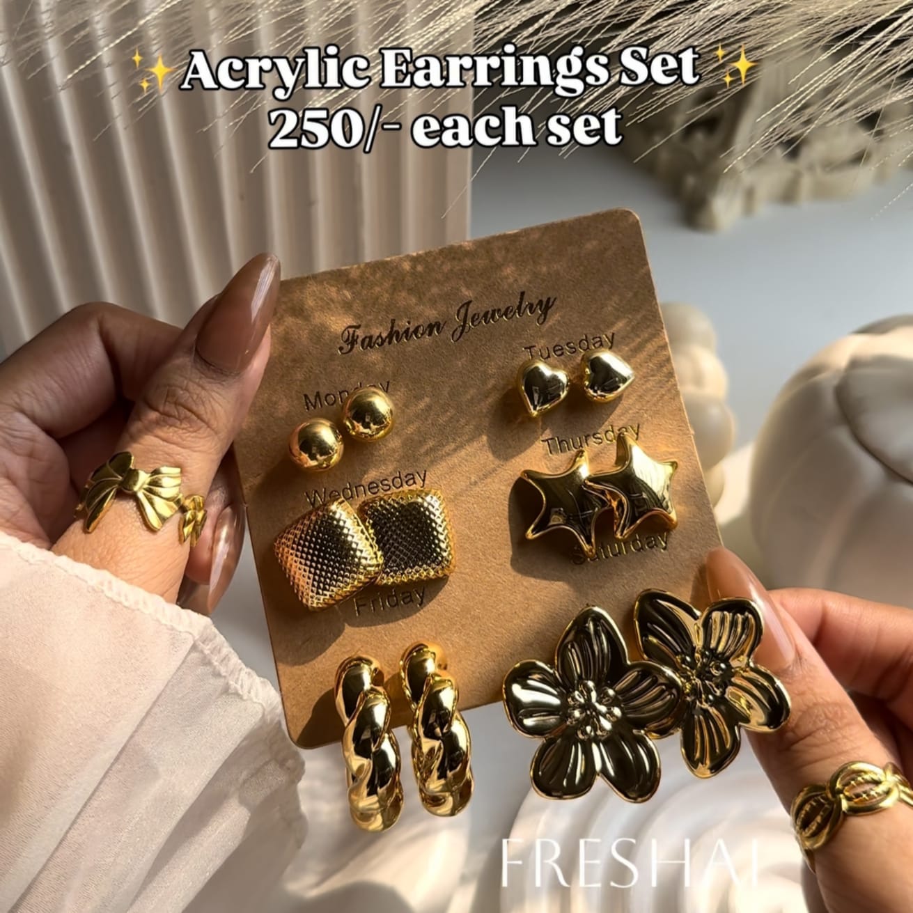 Gold Flowery Earrings Set