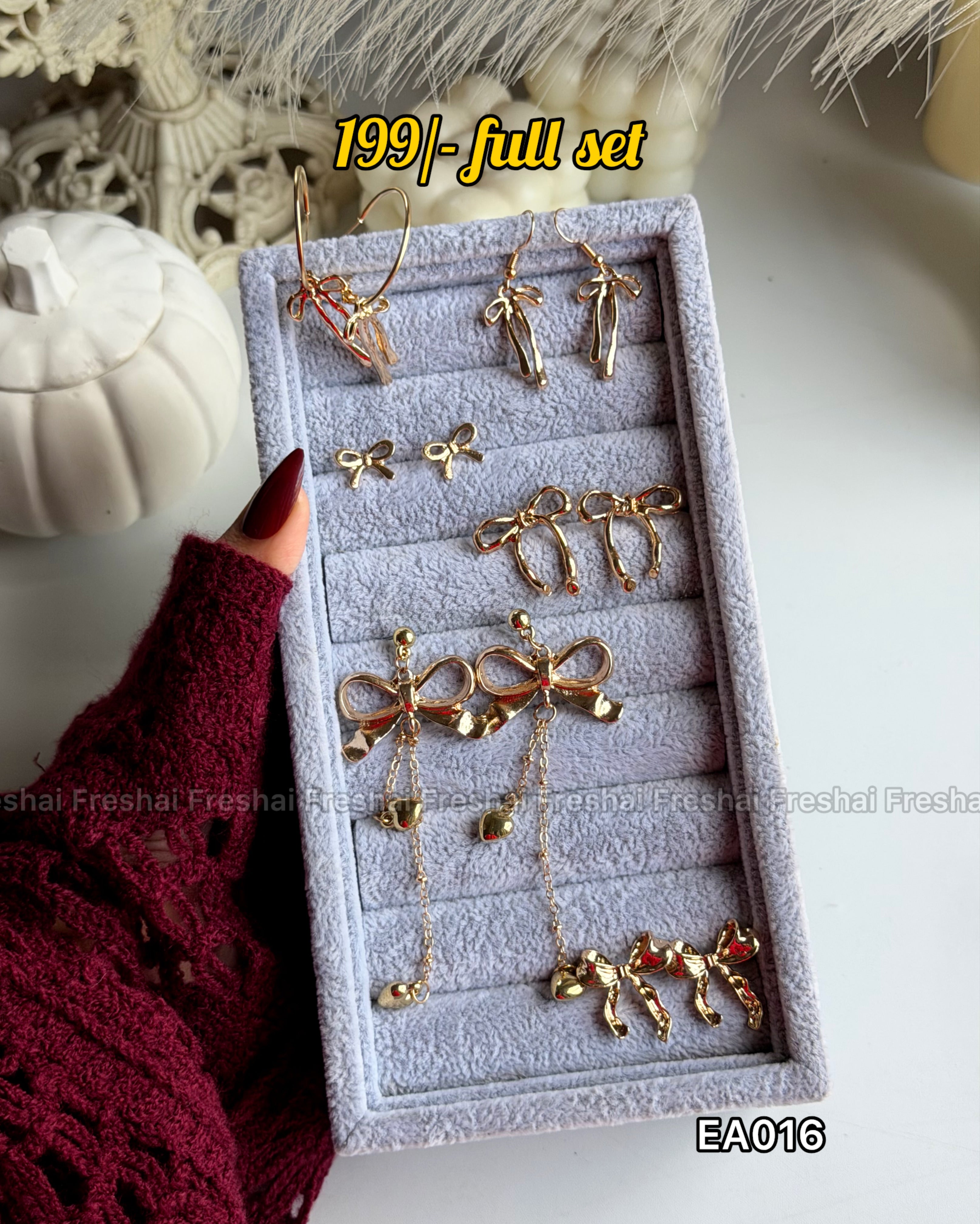 Golden Ribbon Bow Earring Set Earrings